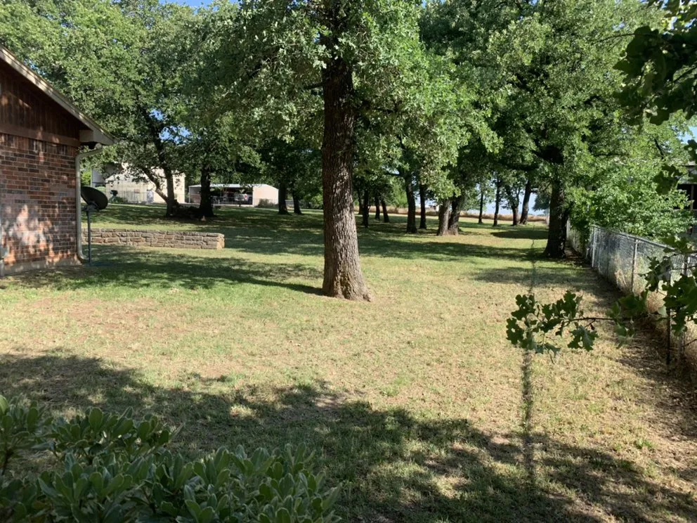 Local landscape installation experts serving Weatherford, TX - Yard Sharks Property Services