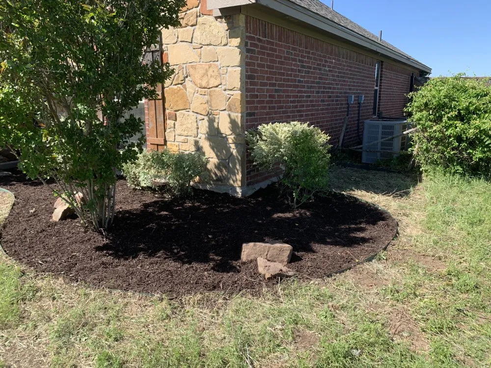 Custom outdoor landscaping experts serving Weatherford, TX - Yard Sharks Property Services