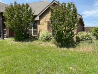 Trusted yard maintenance for homes across Weatherford, TX - Yard Sharks Property Services