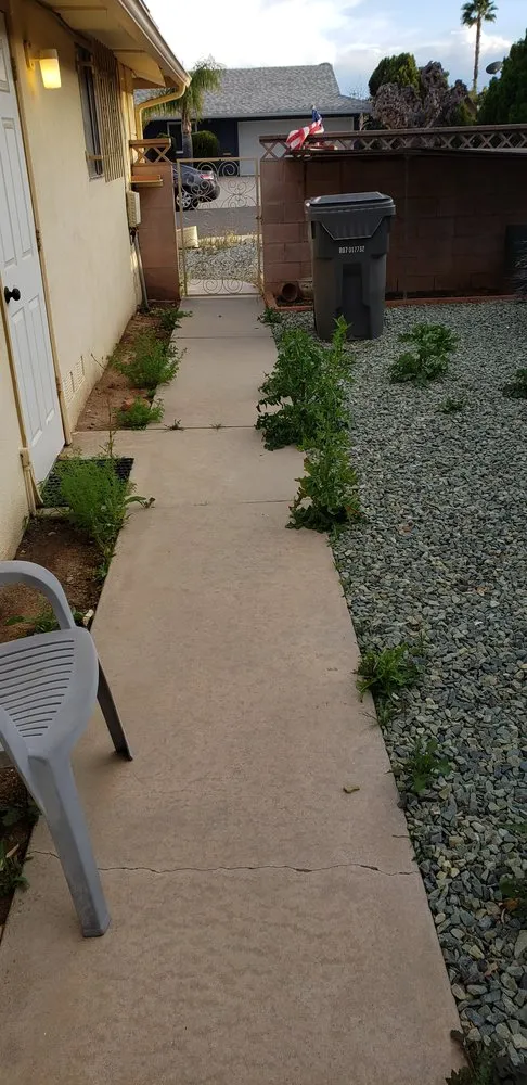 Reliable yard maintenance in Menifee, CA by Yard Smart by Ruiz