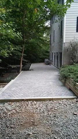Custom residential landscaping experts serving Palmyra, VA - Yard Solutions