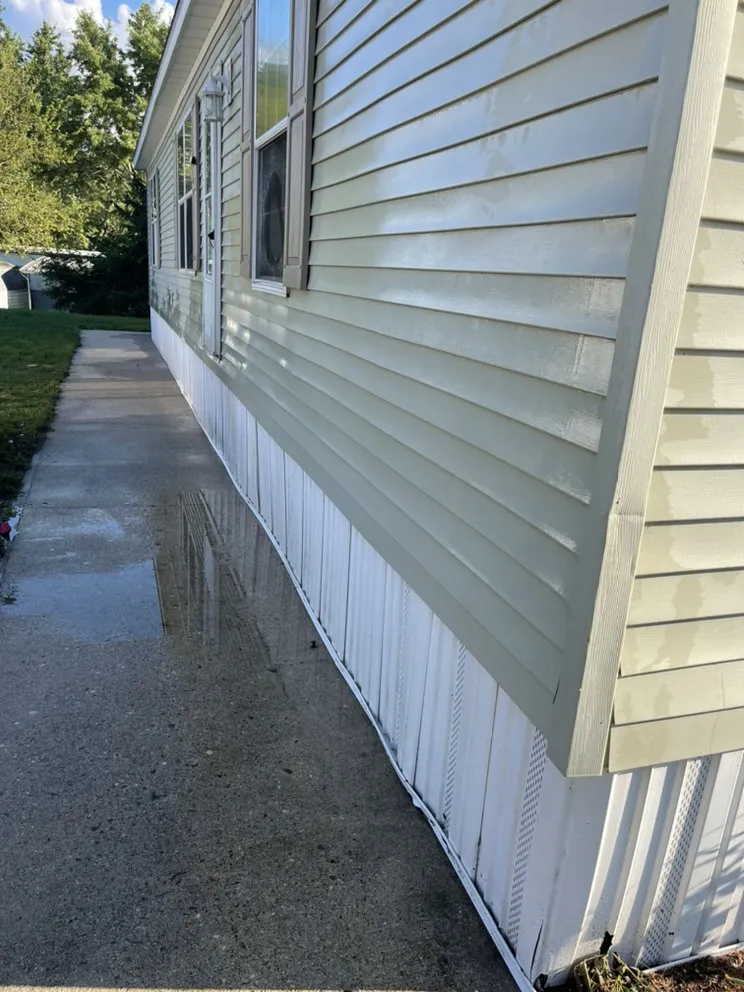 Reliable landscaping services in Battle Creek, MI by Yard Squad