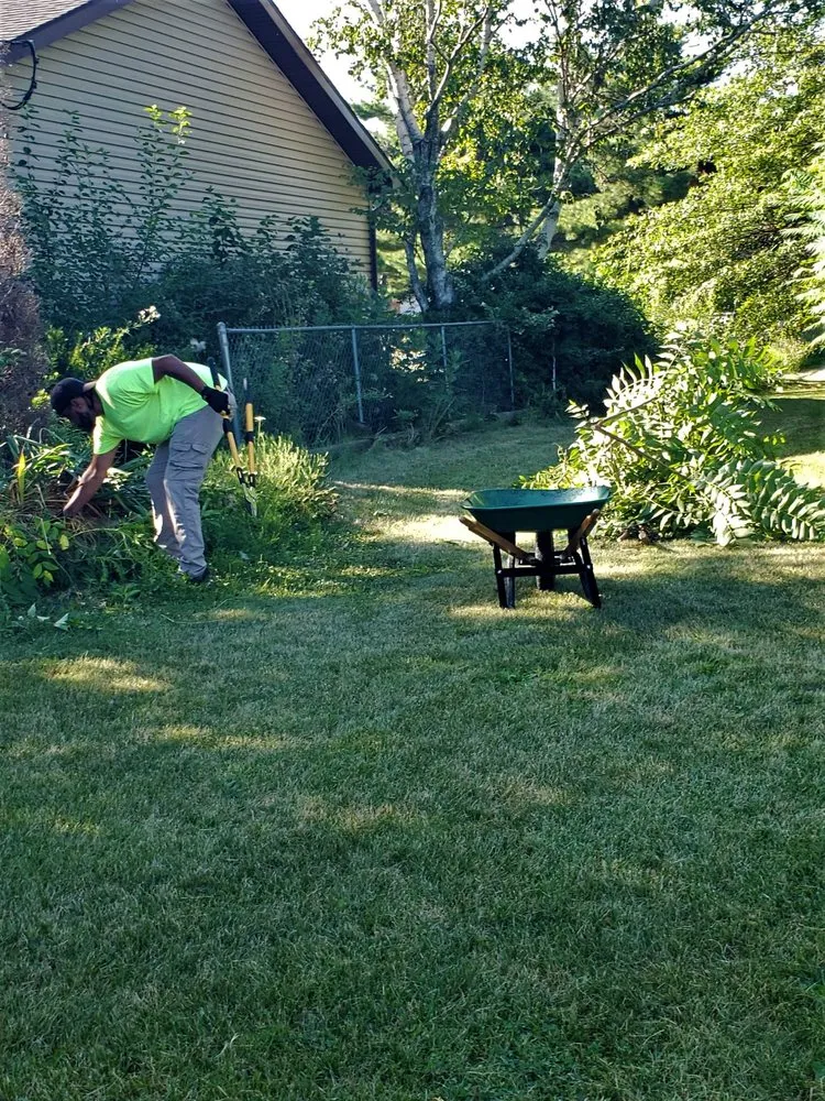 Top-rated outdoor landscaping in Sandusky, OH - Yard Squad