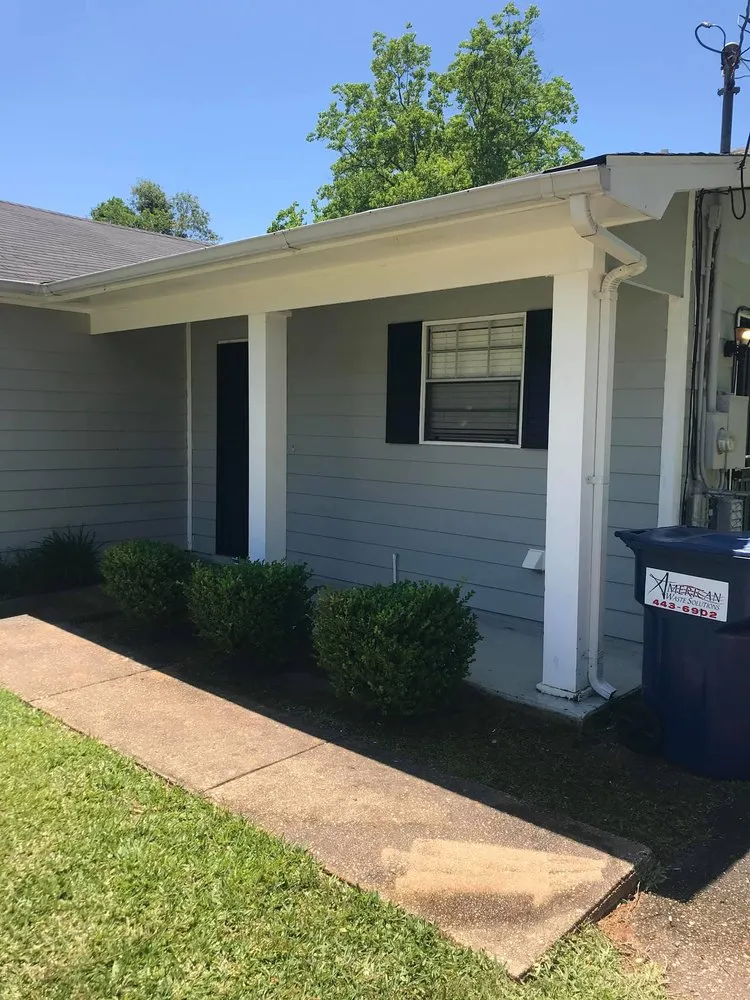 Professional yard maintenance in Mobile, AL - Yard Tamers Mobile