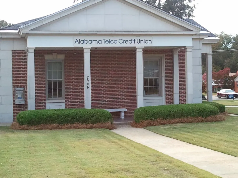 Reliable landscaping services experts serving Wetumpka, AL - Yard Therapy