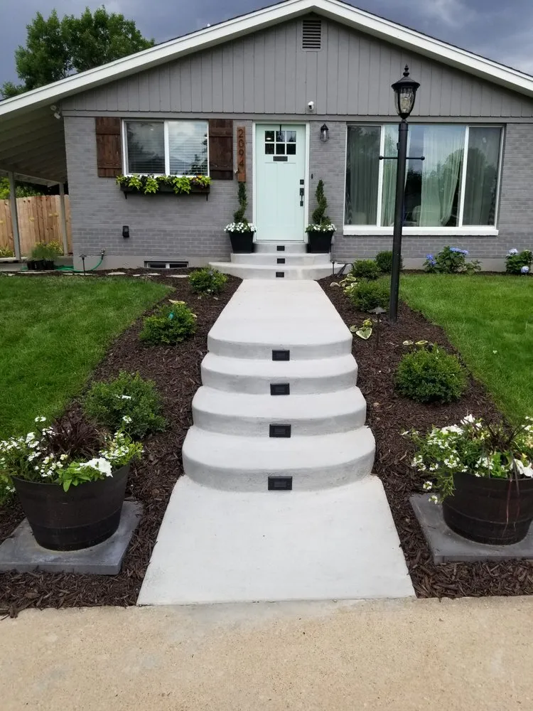 Custom lawn mowing service with custom design in Denver, CO by Yard Warriors