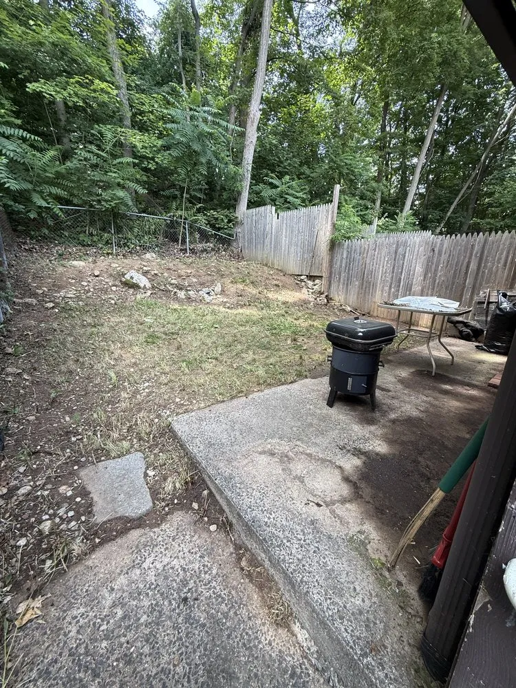 Expert garden landscaping with custom design in Waterbury, CT by Yard Wizards