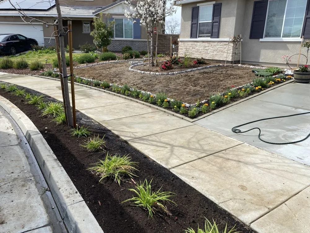 Custom residential landscaping for homes in Bakersfield, CA by Yard Works