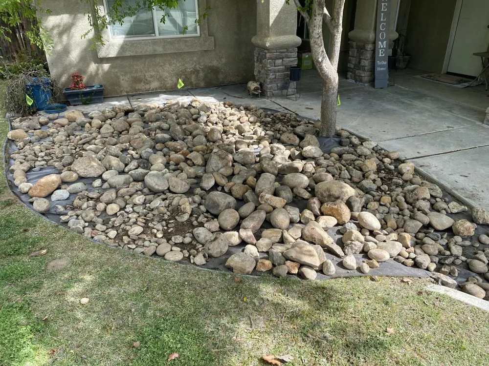 Expert residential landscaping experts serving Bakersfield, CA - Yard Works