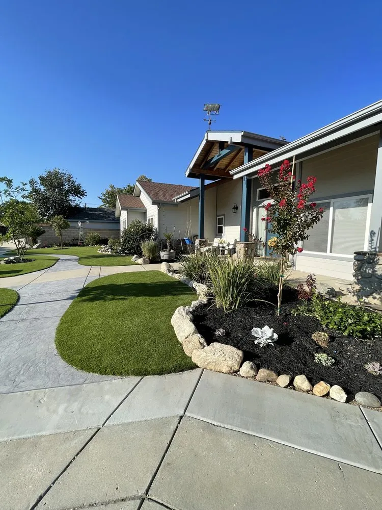 Reliable garden landscaping for residential properties in Santa Susana, CA by Yardbros