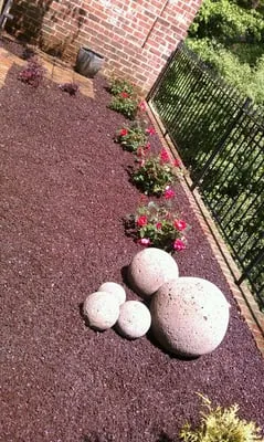 Yardbusters, Inc. Logo