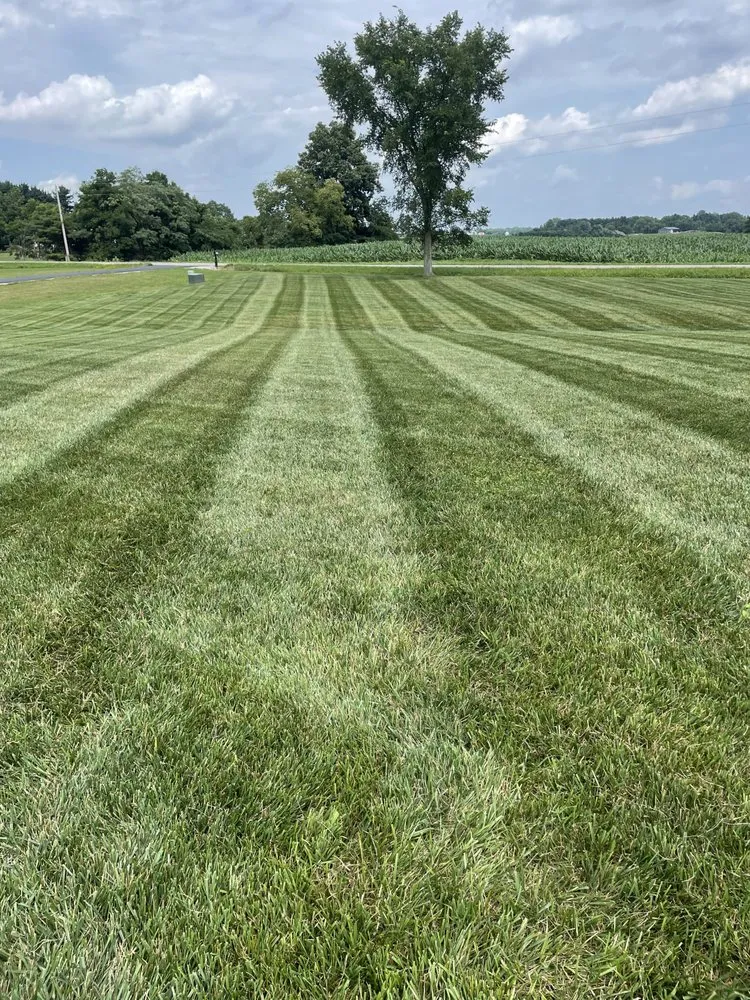 Local lawn mowing service with custom design in Johnstown, OH by YardCap