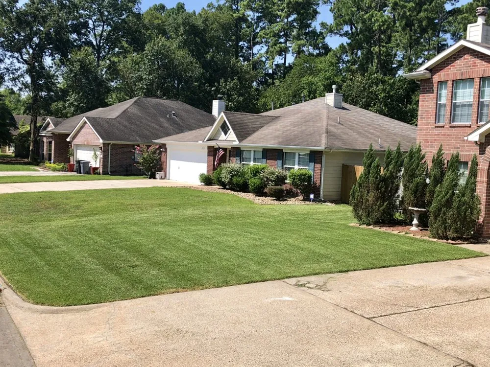 Custom residential landscaping in Crosby, TX - YardDate