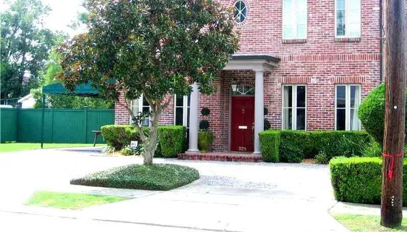 Top-rated landscaping services in Westwego, LA by YardDawgs