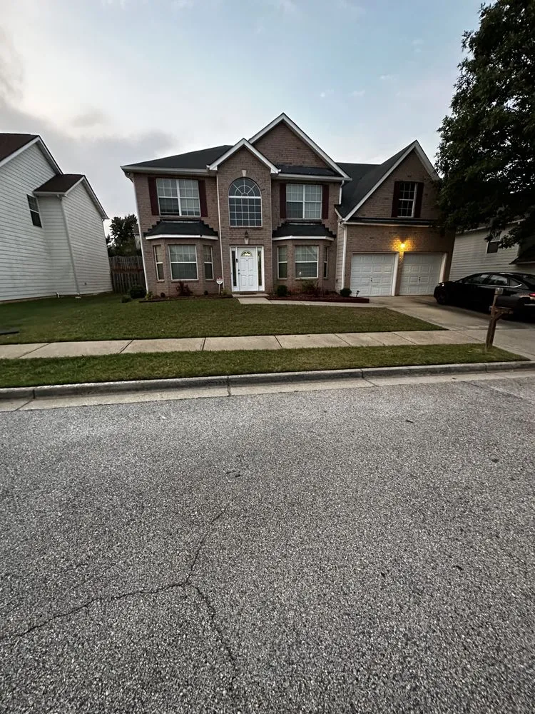 Professional lawn care service in Lilburn, GA by Yarden Ops