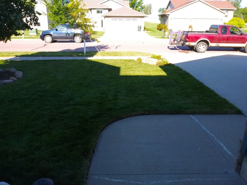 Trusted yard maintenance for residential properties in Sioux Falls, SD by YardKutz