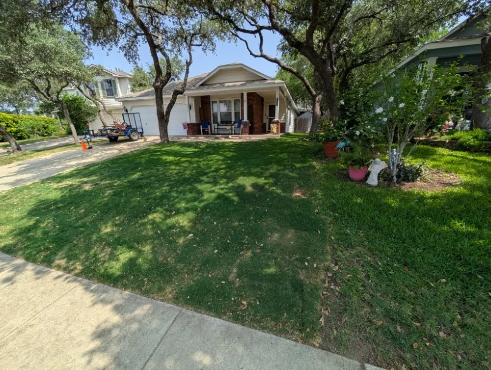 Affordable landscape design experts serving Poteet, TX - Yardmen Lawn Services