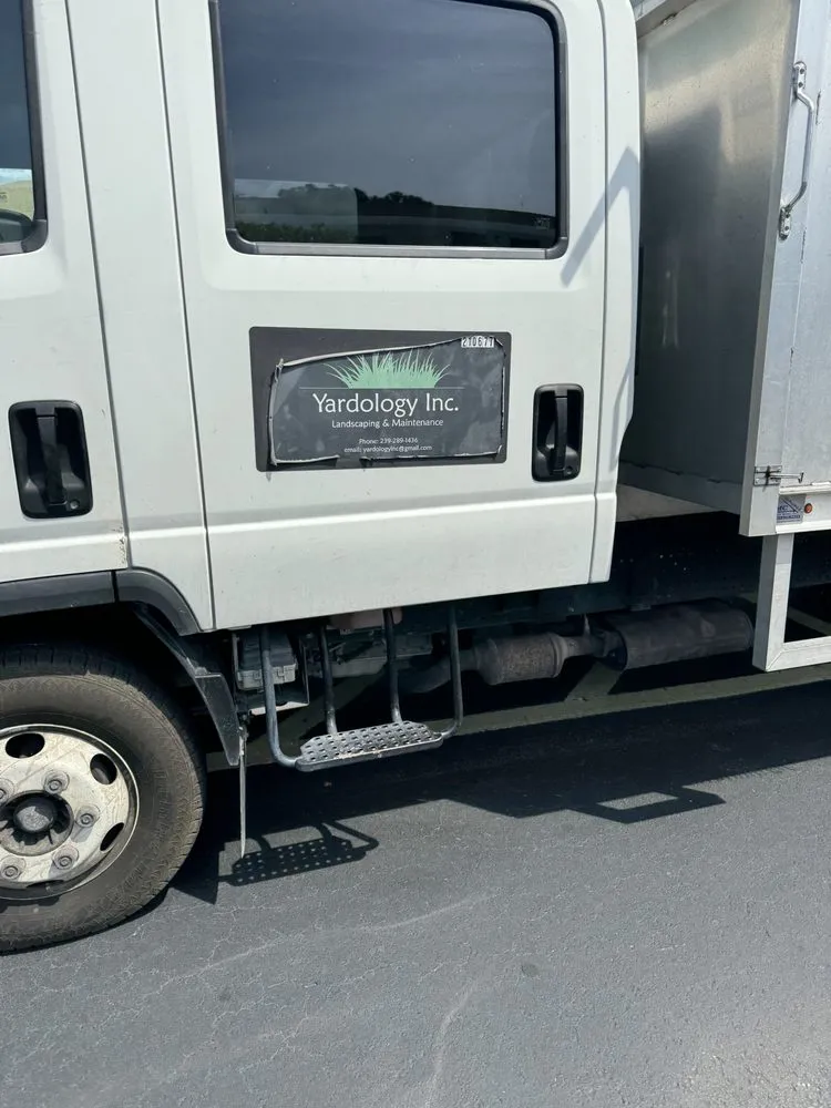 Custom landscaping services in North Naples, FL - Yardology
