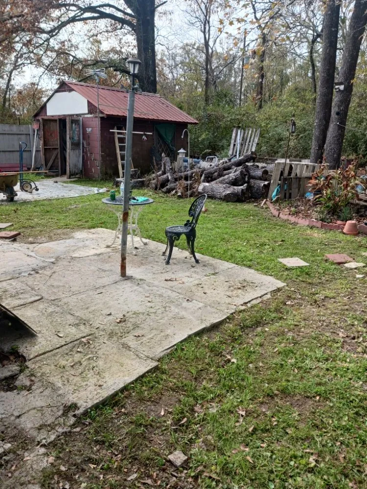 Local garden landscaping in Denham Springs, LA by Yards by Billy