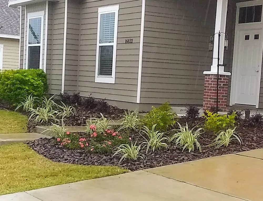 Local lawn care service experts serving Lake City, FL - Yards by William