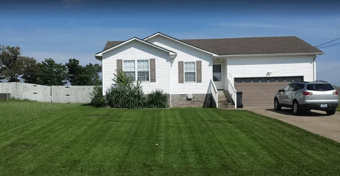 Trusted outdoor landscaping in Clarksville, TN by Yards With Stripes