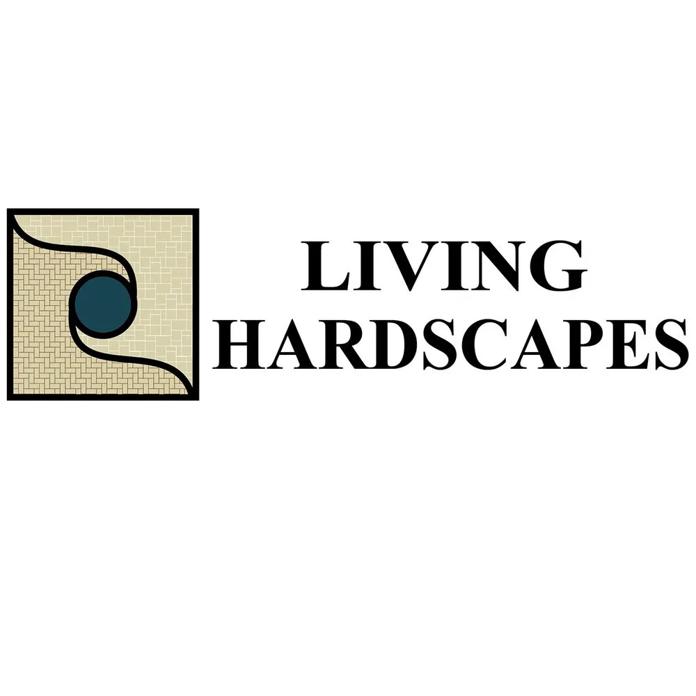 Top-rated lawn care service in Clarksville, TN by Yards With Stripes