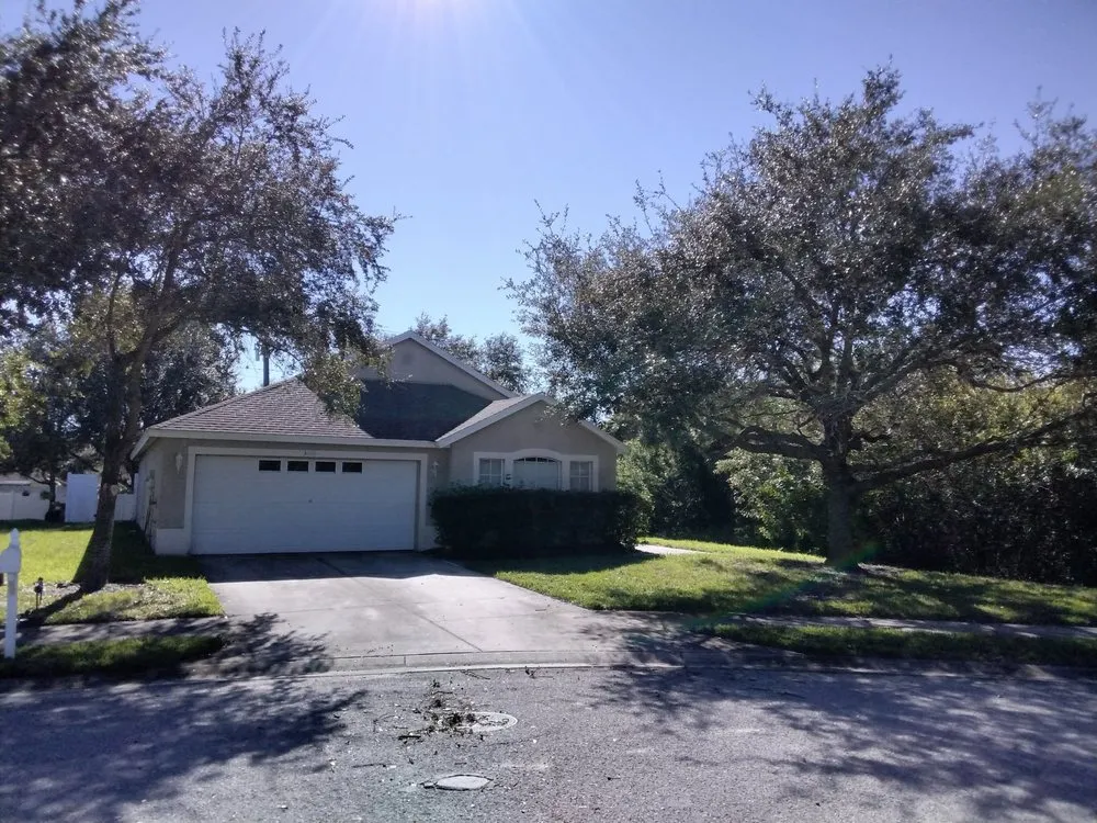 Top-rated lawn mowing service in Bradenton, FL - Yardscapers Florida