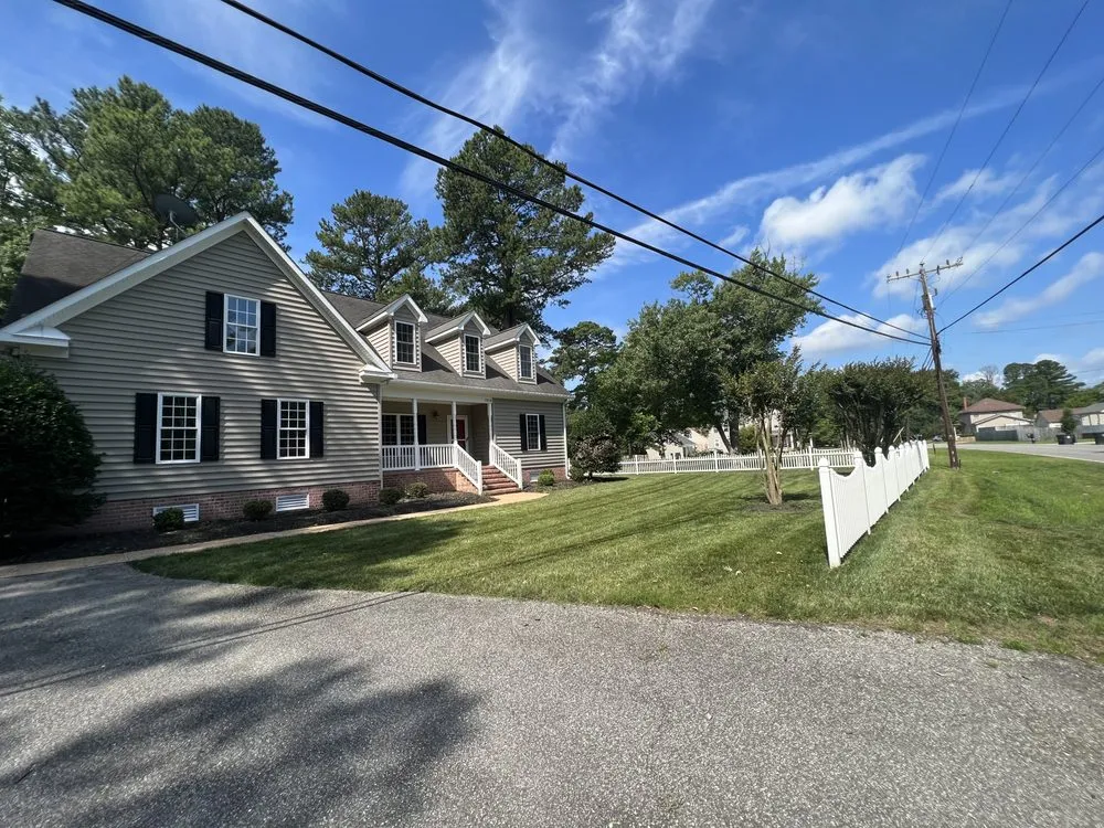 Top-rated yard maintenance in Hampton, VA by YardShame Landscaping