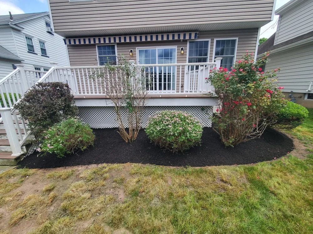 Top-rated landscape design near you in Roselle, NJ by YarDudes
