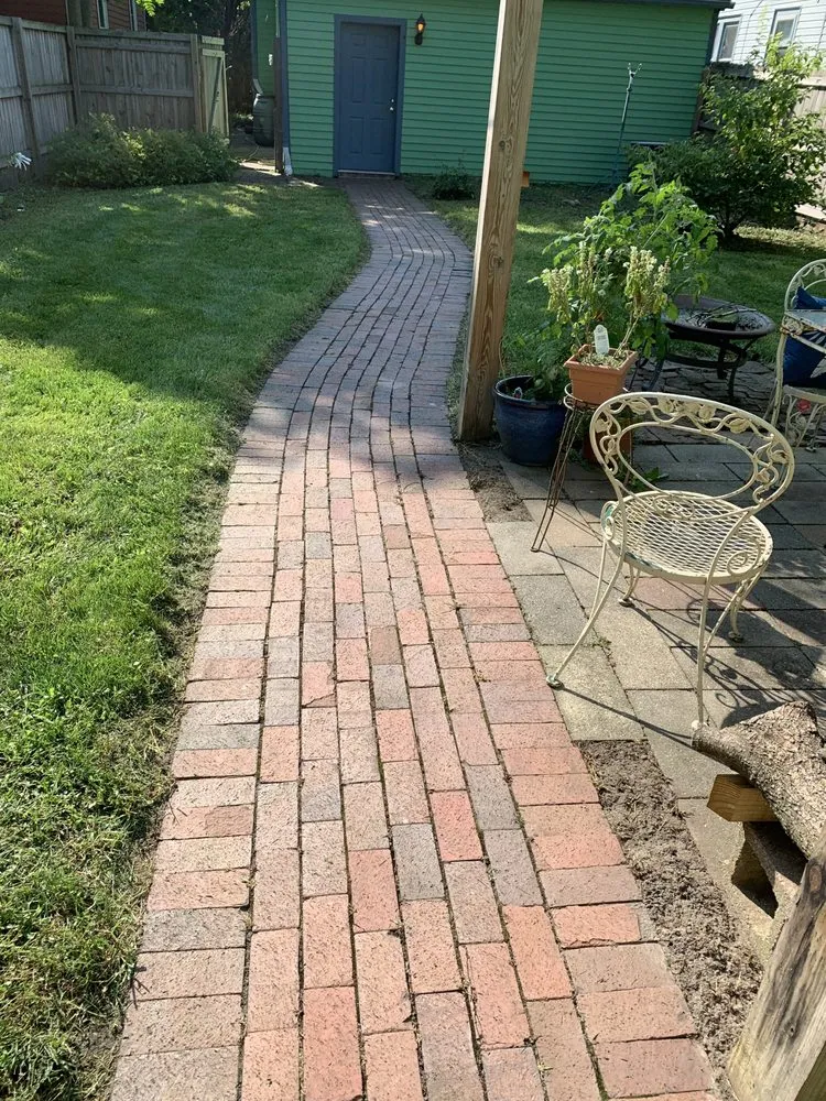 Custom yard maintenance in Fishers, IN - Yardvarks Lawn Care