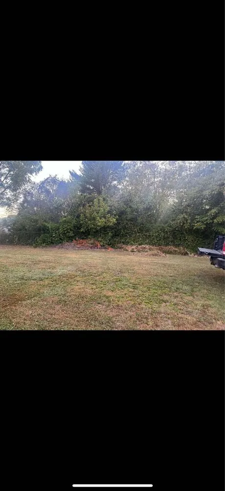 Trusted garden landscaping in Louisa, KY - Yaunks Elite Lawncare and Tree Services