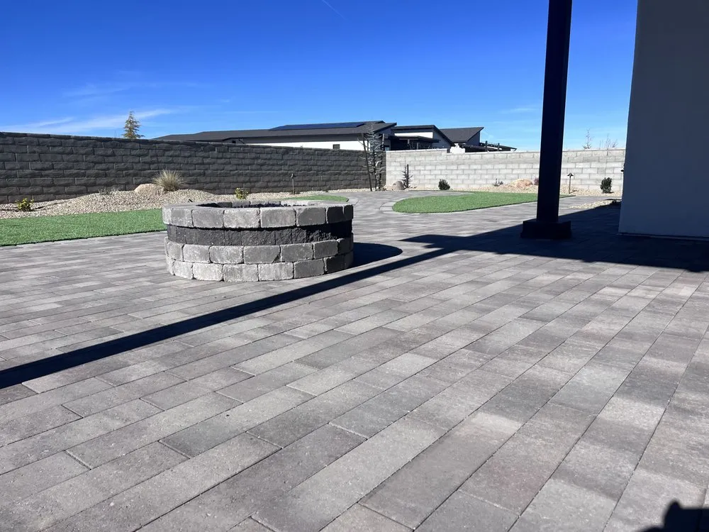 Top-rated yard cleanup service for homes in Prescott, AZ by Yavapai Landscaping