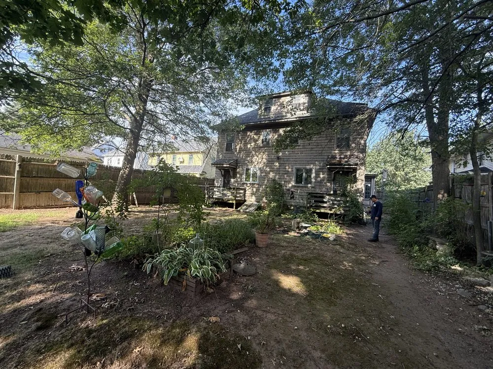 Top-rated yard cleanup service for beautiful yards across Ansonia, CT - Y&B Landscaping & Tree Service