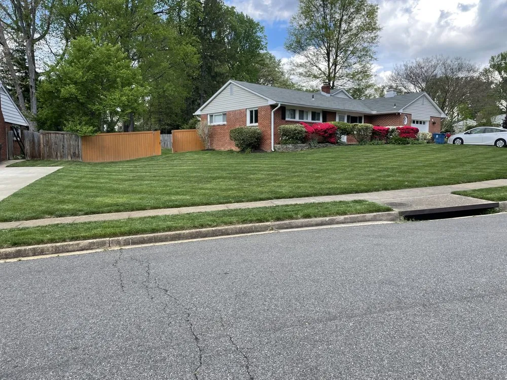 Top-rated garden landscaping in Silver Spring, MD by YB LANDSCAPING