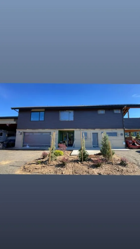 Top-rated landscape design in Hood River, OR by Y&E