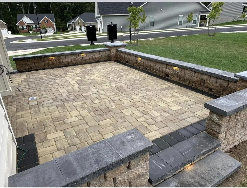 Affordable landscaping services in Newport News, VA by Year Round Lawn Maintenance