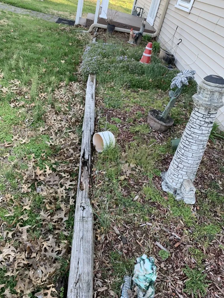 Reliable yard maintenance in Louisville, KY by Yearns exterior cleaning & caretaking