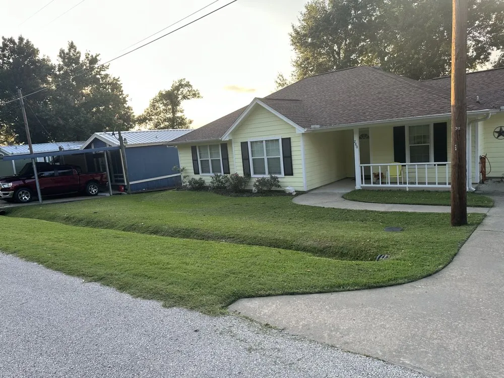 Top-rated residential landscaping experts serving Livingston, TX - Yellow Head Lawn Care