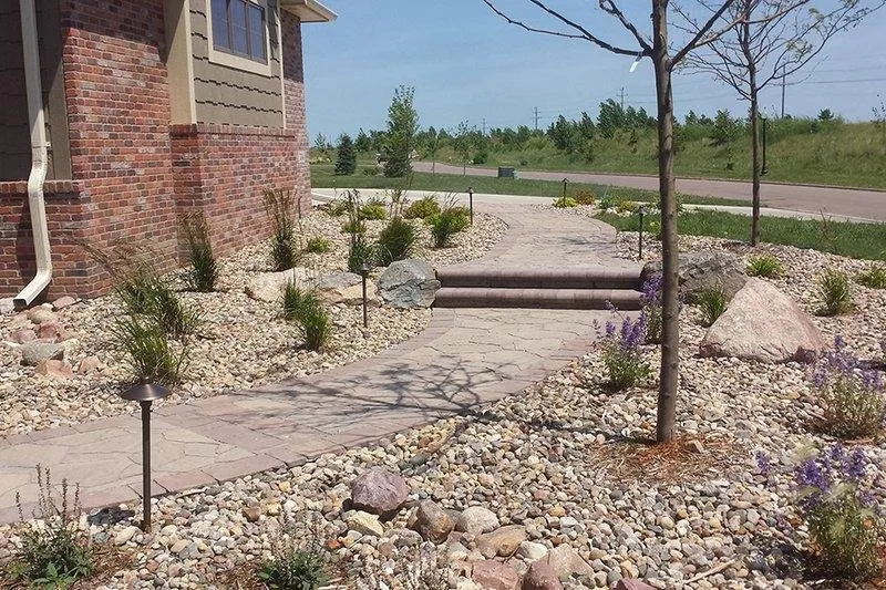 Reliable outdoor landscaping experts serving Sioux Falls, SD - Yellow Jacket Irrigation & Landscaping
