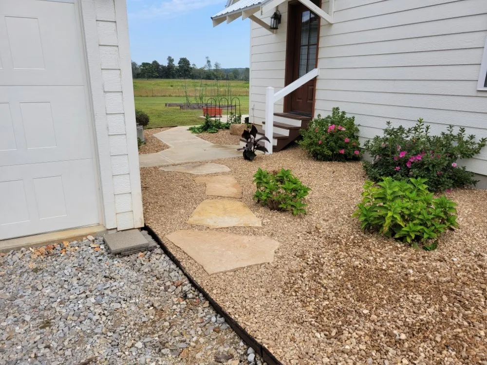 Affordable yard cleanup service in Mountain View, MO by Yellow Leaf Landscaping