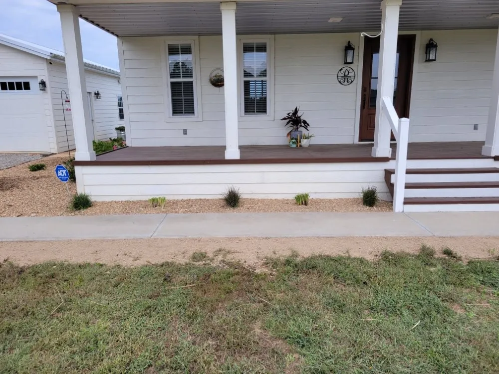 Reliable landscape design for year-round maintenance across Mountain View, MO - Yellow Leaf Landscaping