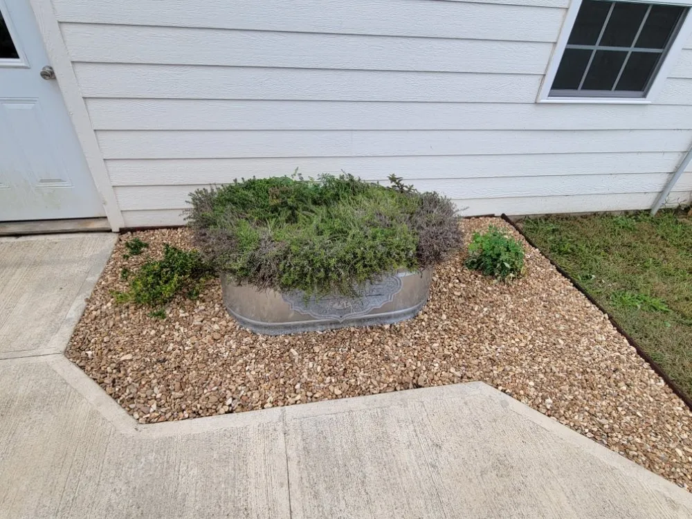 Trusted lawn care service in Mountain View, MO by Yellow Leaf Landscaping