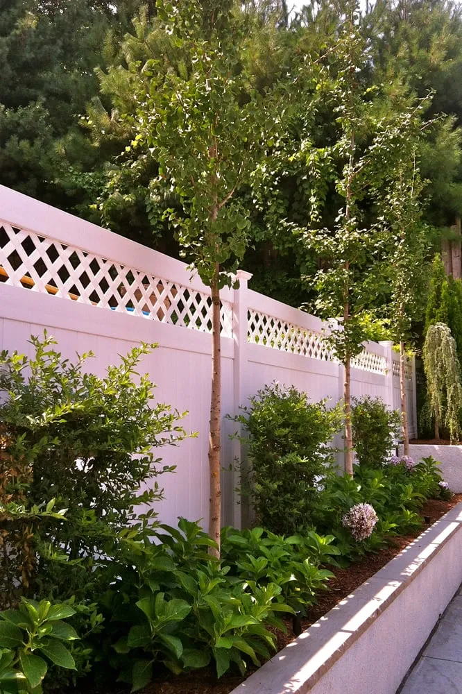 Trusted outdoor landscaping experts serving Fort Lee, NJ - Yellow Wagon Landscaping