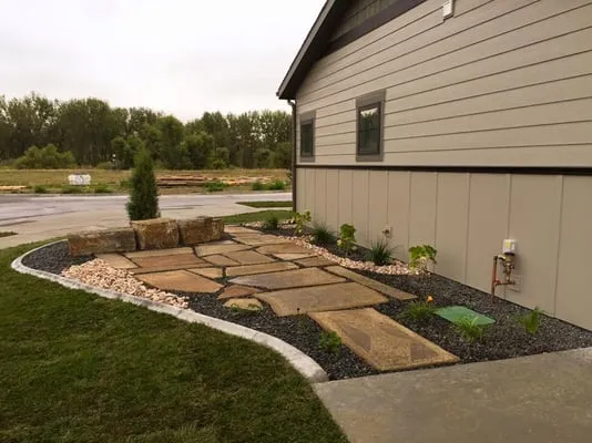 Yellowstone Valley Landscape Logo
