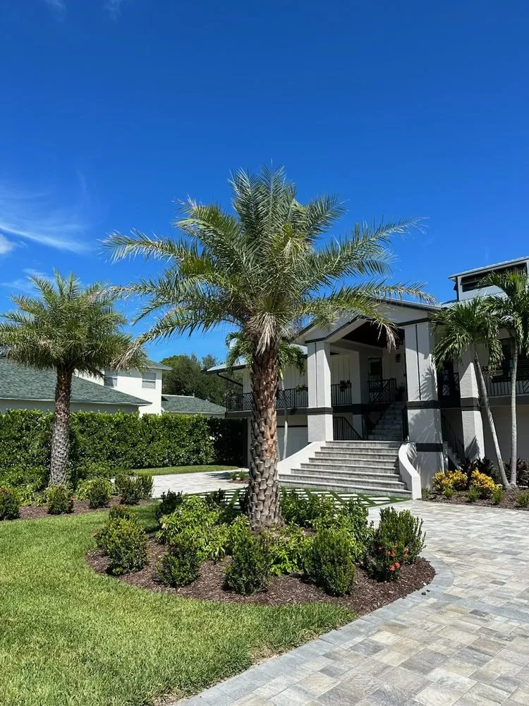 Top-rated lawn mowing service in Naples, FL by Yerkes Landscaping