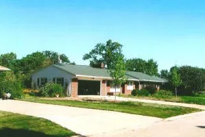 Reliable outdoor landscaping experts serving De Pere, WI - Yesterday's Trees