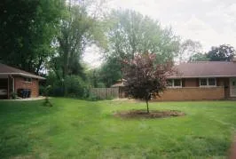 Professional yard maintenance in De Pere, WI by Yesterday's Trees