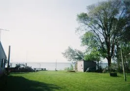 Trusted residential landscaping with custom design in De Pere, WI by Yesterday's Trees