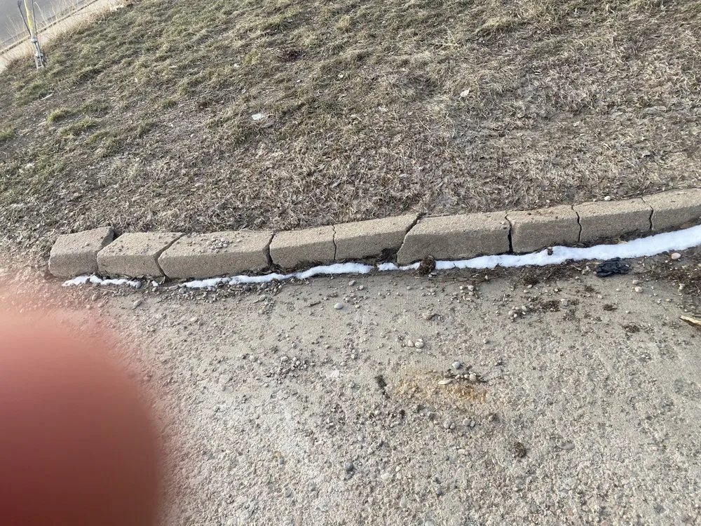 Affordable lawn mowing service experts serving Fort Lupton, CO - Yeti Complete Services