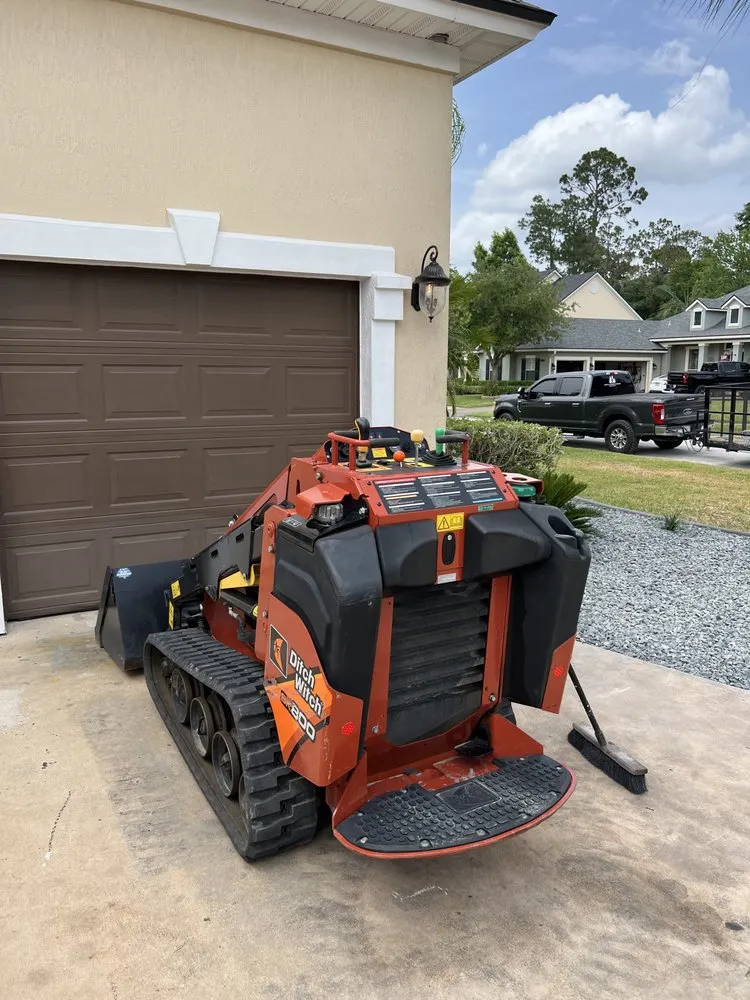 Affordable lawn care service in Palm Coast, FL by Yetti Landscape